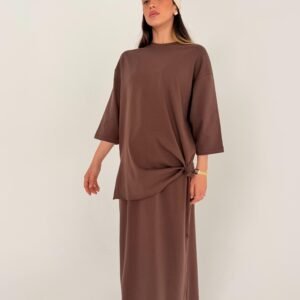 חליפת קשירה חומה