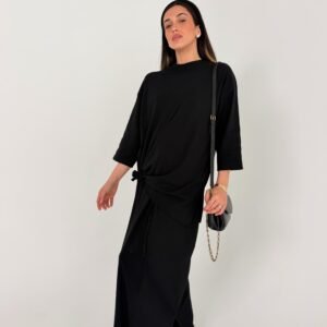 חליפת קשירה שחורה